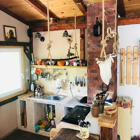Tatil Evi Loftova Chata Na Budinskych Lazoch
