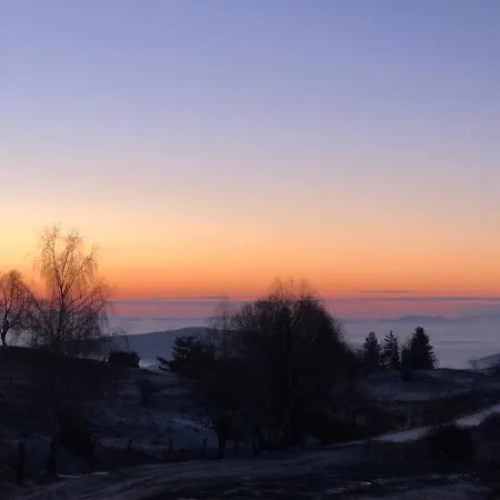 Tatil Evi Loftova Chata Na Budinskych Lazoch Budina