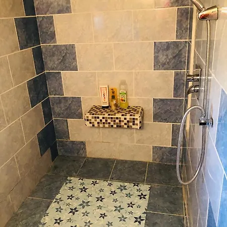 Holiday home Loftova Chata Na Budinskych Lazoch