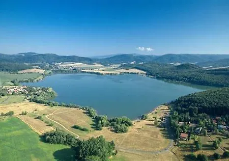 Tatil Evi Loftova Chata Na Budinskych Lazoch *